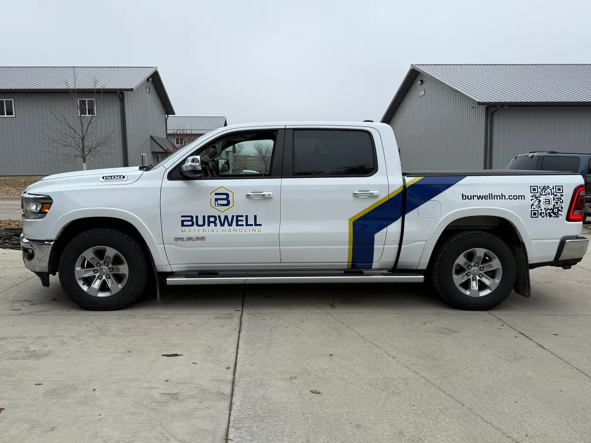 Spot graphics on a RAM 1500 truck in Waterloo, IA