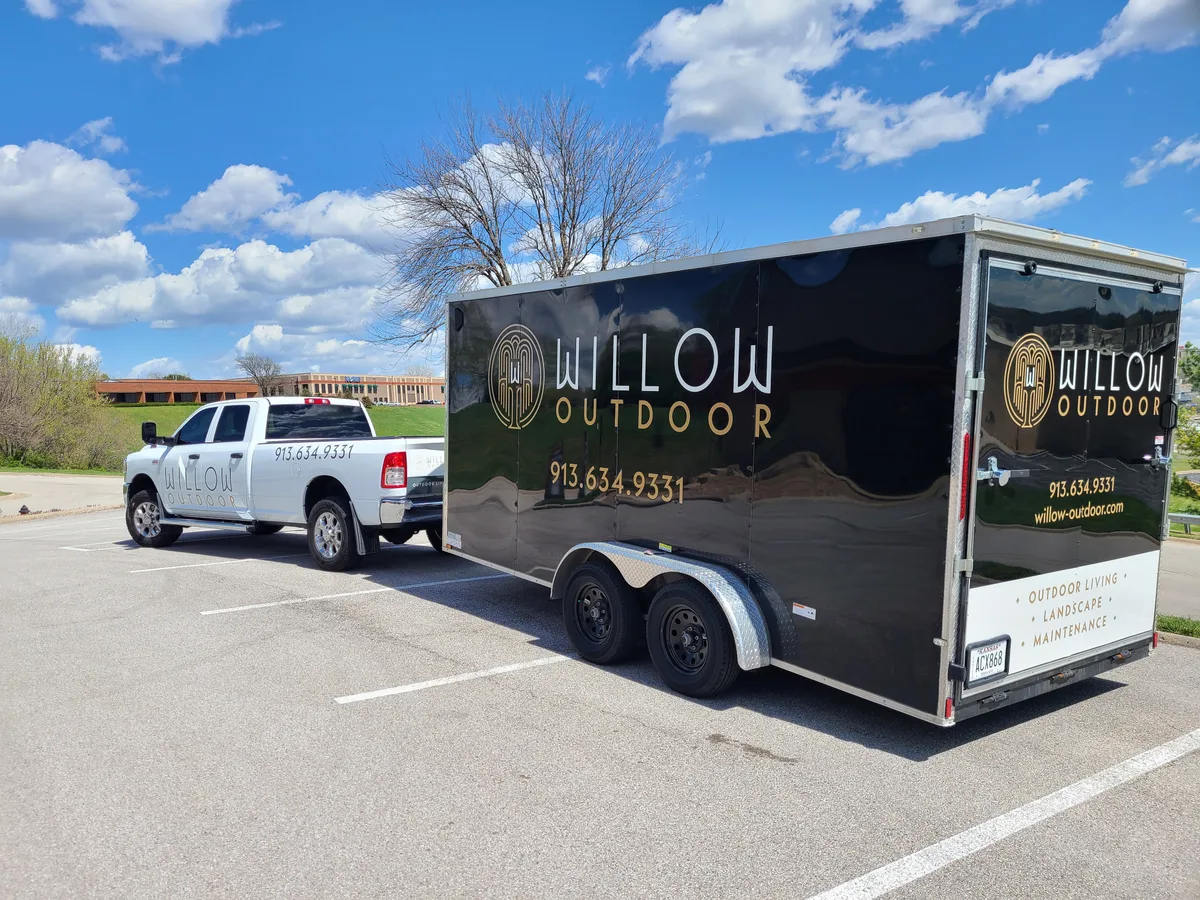 Partial wrap on a N/A N/A trailer in Shawnee Mission, KS