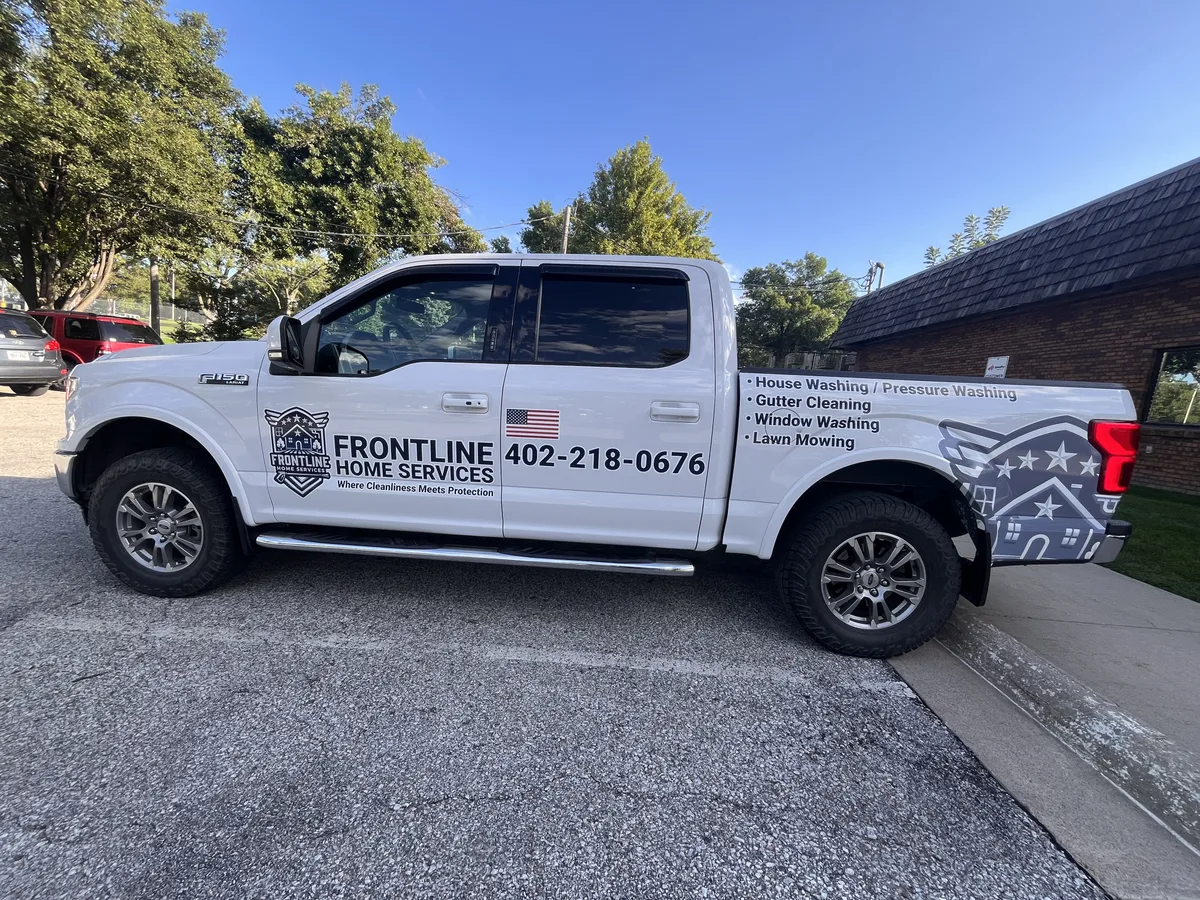 Spot graphics on a Ford F-150 truck in Bellevue, NE