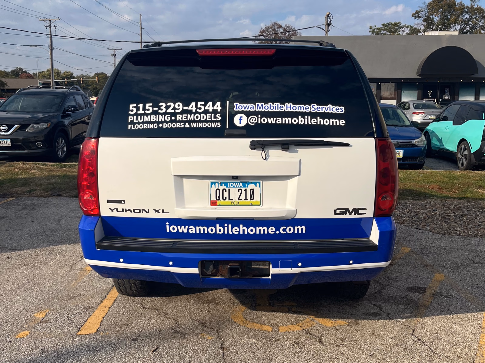 Iowa Mobile Home Services vehicle wrap in Des Moines, IA