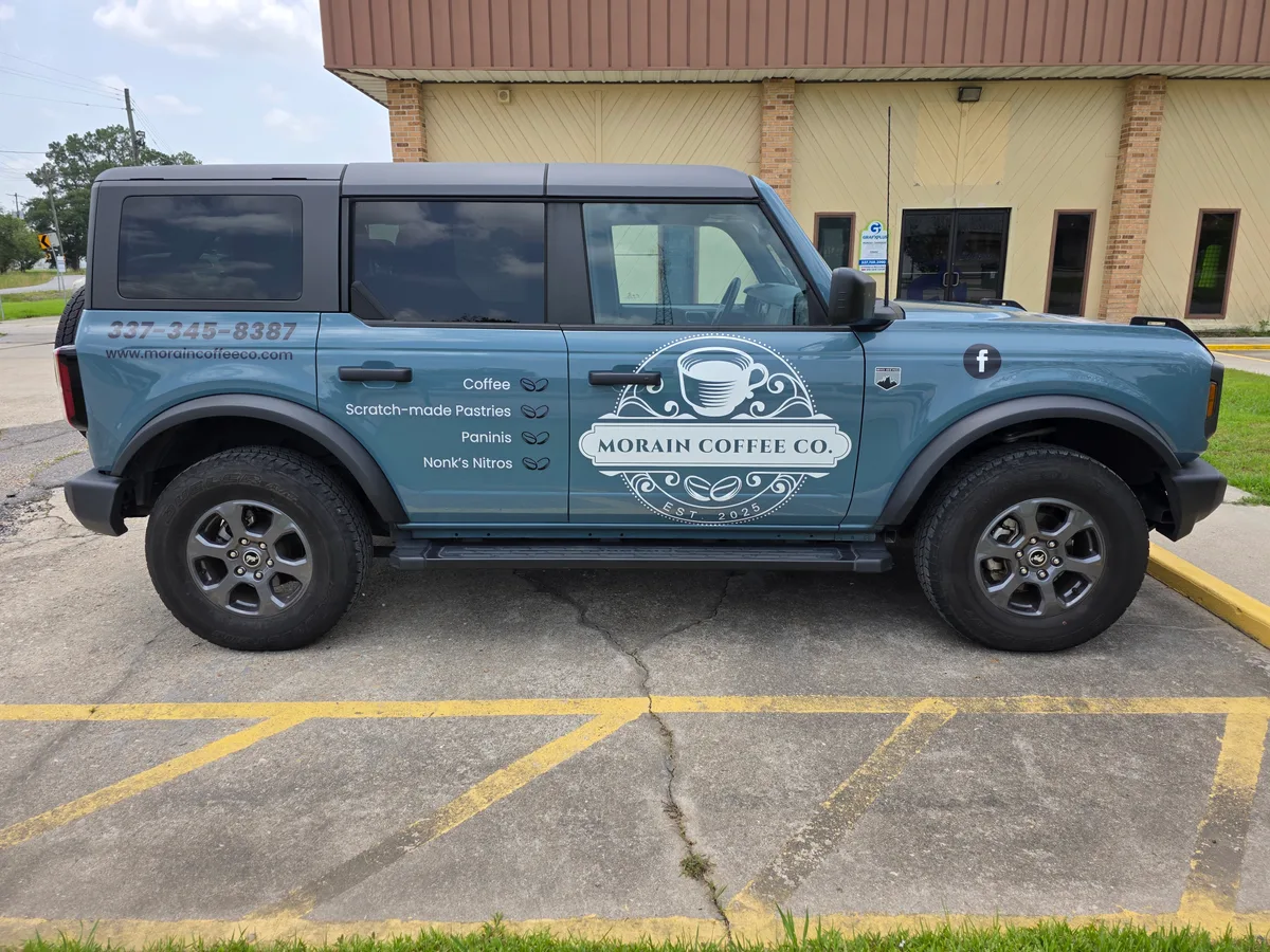 Spot graphics on a Ford Bronco SUV in Carencro, LA