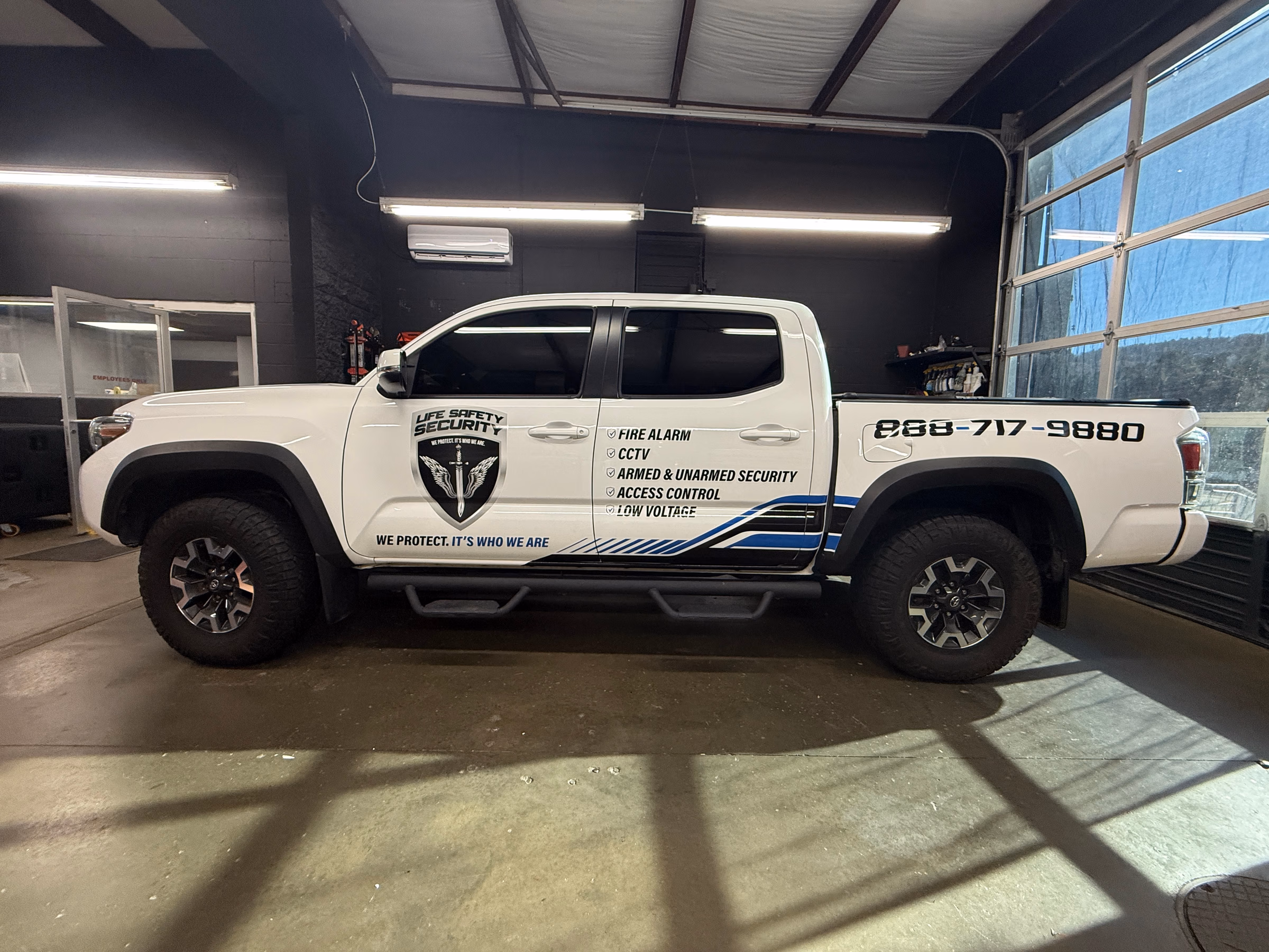 Life Safety Security vehicle wrap in Hot Springs National Park, AR